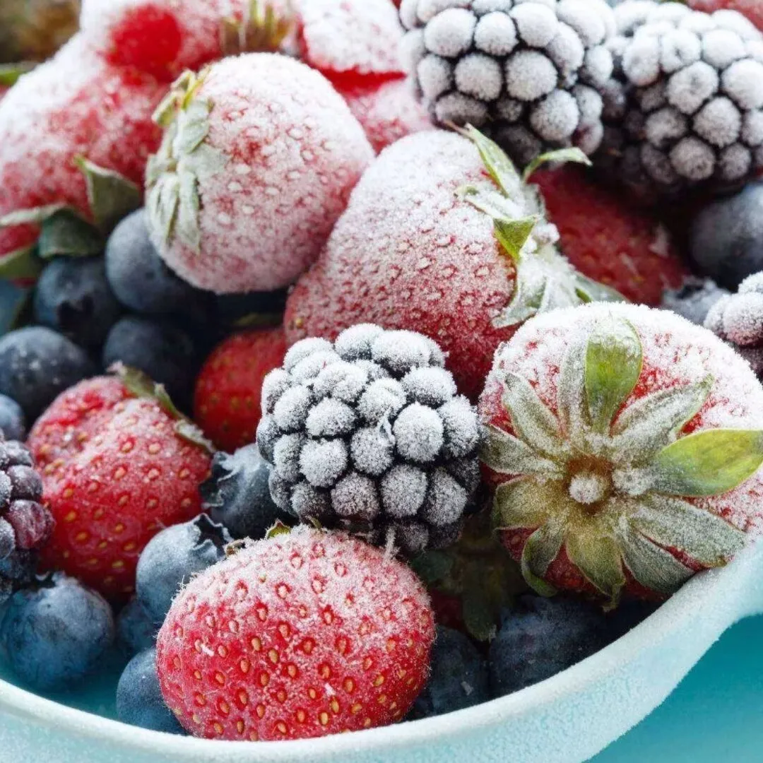 Tips for fresh vs frozen berries by Red Produce Inc